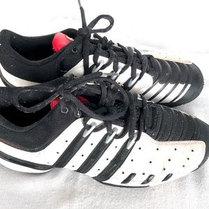 ADIDAS TENNIS SHOES MEN’S SIZE 6.5